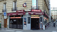 L' Etincelle outside