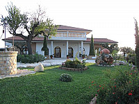 Villa Reale Resort outside