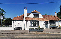 The Russell Arms outside