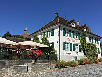 Gasthaus Zum Hirschen outside