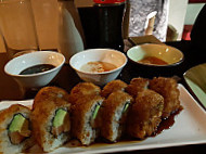 Misti Sushi Fusion food