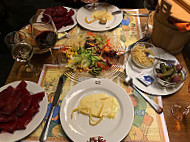 Restaurant Le Caveau food