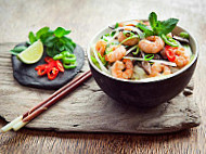 Hjultorvet's Vietnamesisk Spisehus Og Grillbar food