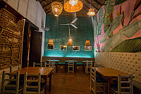 Guatila Restaurante inside