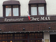 Chez Max outside
