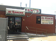 EL Rancho Authentic Mexican Restaurant outside