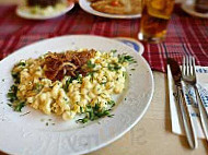 Olympiahaus im Skistadion food