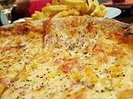 Pizzeria Calmedia food