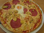 Pizzeria Falcone food