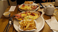 Lobster Cafe food