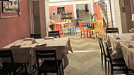 Donna Nela Enoteca inside