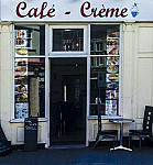 Cafe Creme inside
