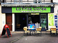 La Frite Doree inside