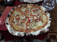 Pizzeria Il Vulcano food