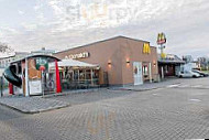 Mcdonald's outside