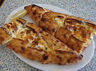 Roma Kebab Pizza food