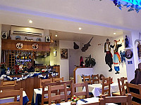 Stavros Greek Taverna inside