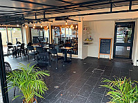 Iroqwai Cafe inside