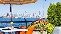 Salty's on Alki Beach inside