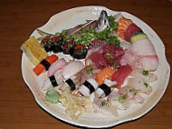 Ben Gui Sushi food