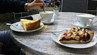 Cafe Im Schloss Glatt food