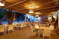 Eco Beach Grill inside