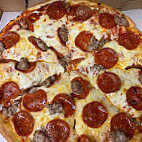 Pizzazz Pizza Mayfield Village food