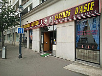 Saveurs D'asie outside