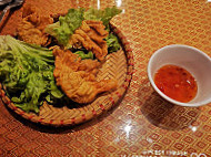 le pavillon thai food