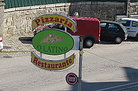 Pizzeria O Latino outside