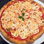 Vesuvio Pizzeria food