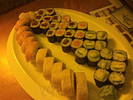 Shinyu Sushi House food