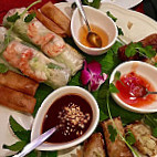 Bonjour Vietnam food
