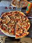 Pizzagora food