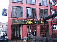 The Dubliner Downtown outside