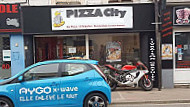 Pizza City outside