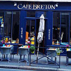Cafe Breton inside