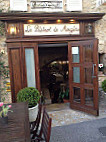 Le Bistrot de Mougins inside