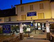 Brasserie Le Jura inside