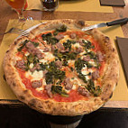 Pizzeria Da Livio Di Cavaliere Carmela food