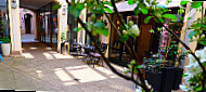 Café Caféklatsch outside