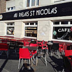 Le Relais Saint Nicolas inside