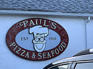 Paul's Pizza outside