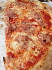 Pizz'arte Saint-tropez food