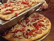 Poppy's Pizza And Grill food