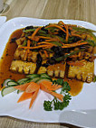 Yuan Yuan Vegetarian Delight food