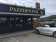 Pazzer's Pub outside