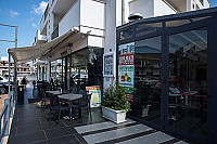 Mezzaluna Cafe inside