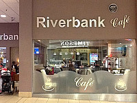Riverbank Cafe inside