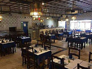Restaurant Carthage inside